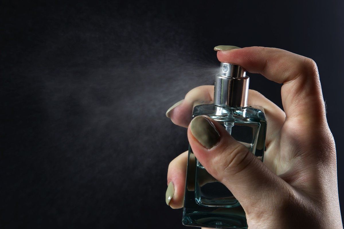4 парфуми, які пахнуть в десять разів дорожче, ніж коштують. Пахнуть дорого, доступні кожній.