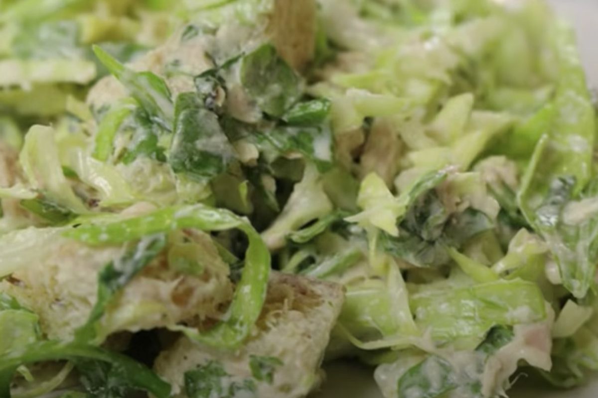 Небанальні та смачні рецепти салатів із капусти. Страви з капусти — багаті вітамінами і клітковиною.