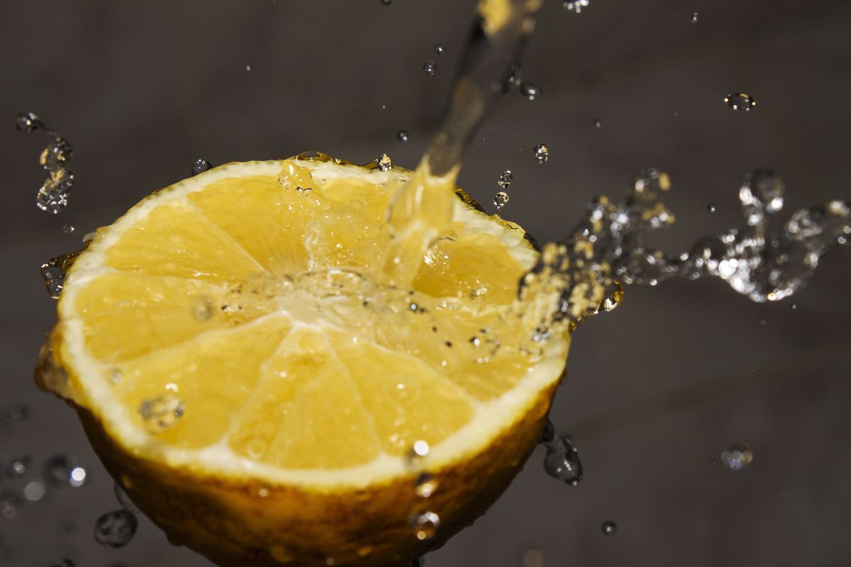 Як надовго позбутися від пилу в квартирі за допомогою лимона. Лимон проти пилу та бруду у будинку.
