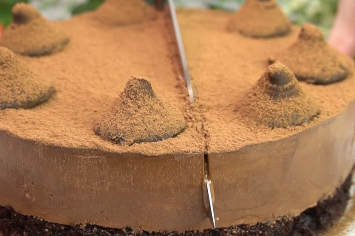 Торт "Трюфель" — готується просто і швидко, а на смак — бомба. Стане вашим улюбленим!