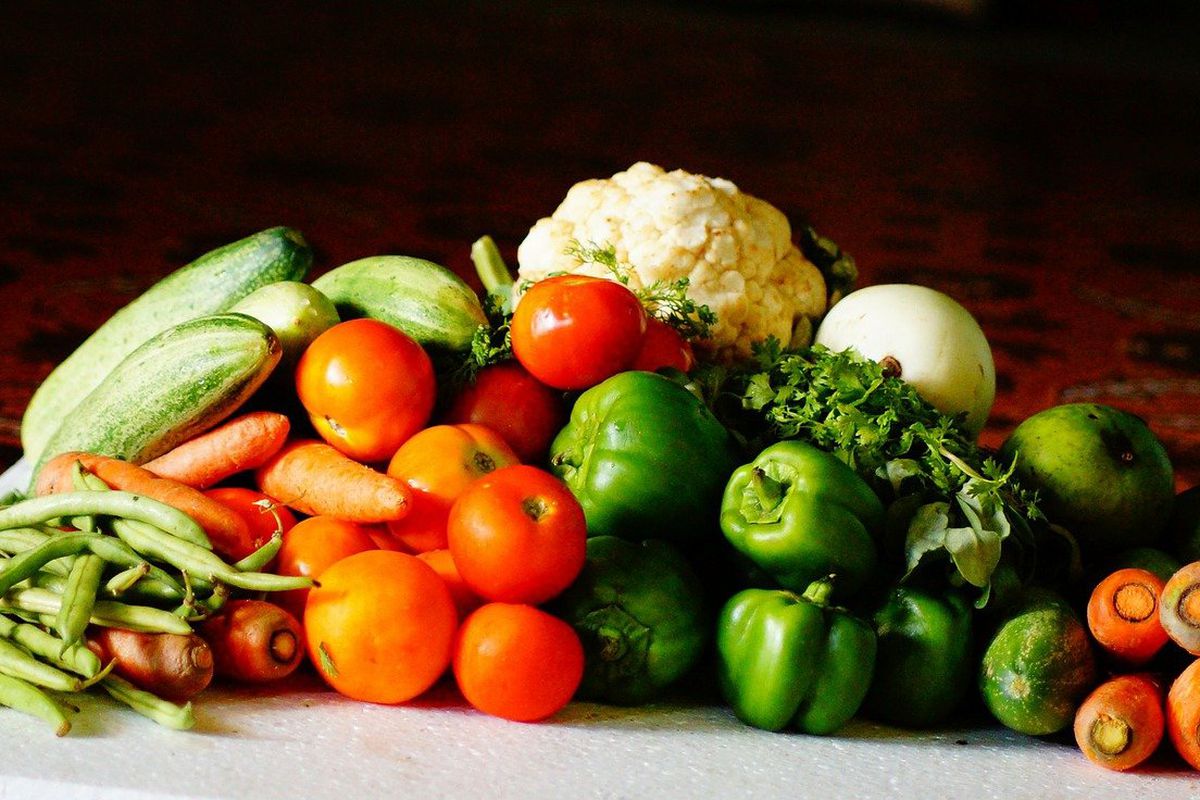 Які овочі краще вживати взимку: свіжі, заморожені чи консервовані. Найкорисніші овочі в зимовий період.