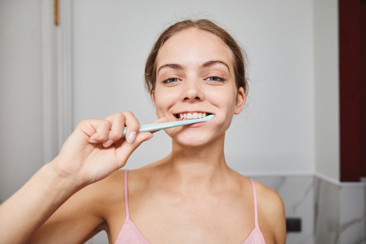 Як правильно здійснювати гігієнічні процедури для зубів. Гігієна зубів має певні особливості.