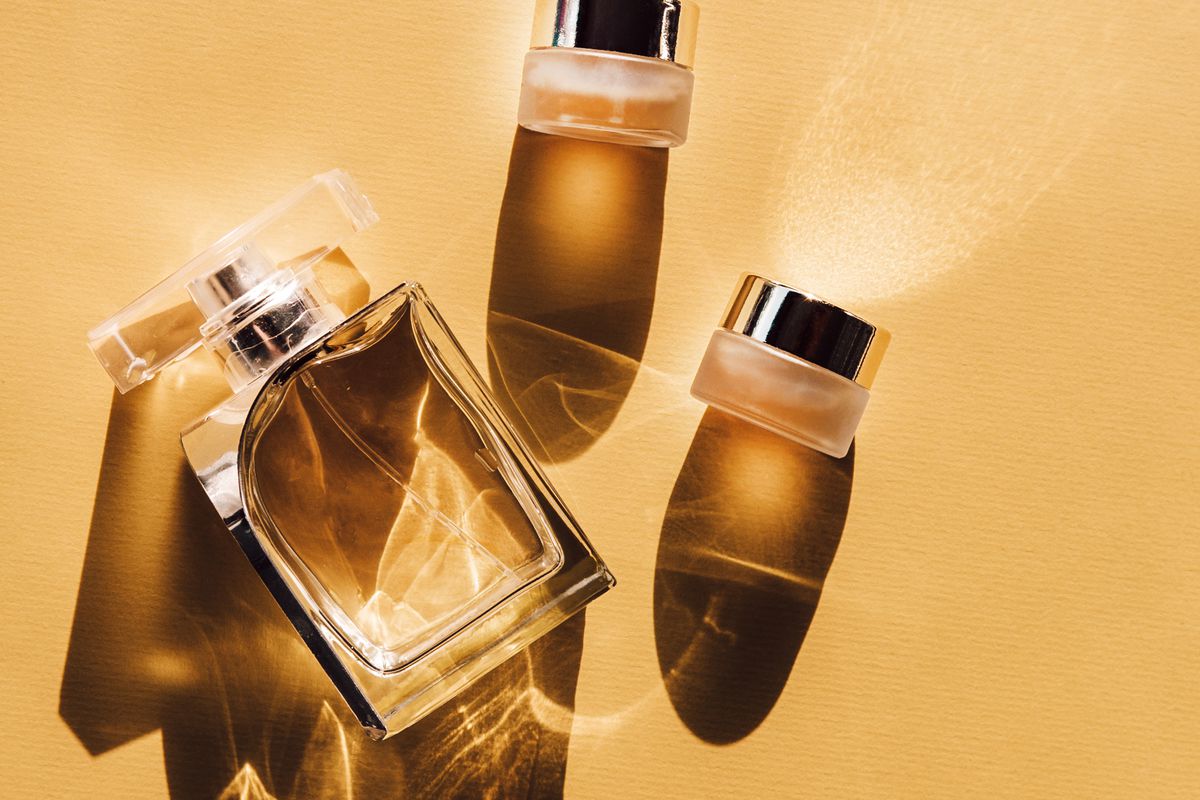 5 нових парфумів, які подарують увагу чоловіків і гарний настрій. Цей сезон буде пахнути квітучим букетом і радісними емоціями.