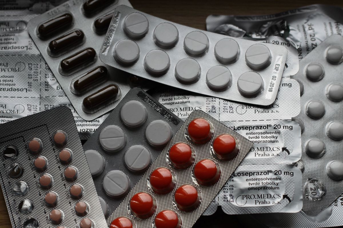 Де не можна зберігати ліки в будинку: відповідь фармацевтів. При неправильному зберіганні медикаменти можуть швидко зіпсуватись.