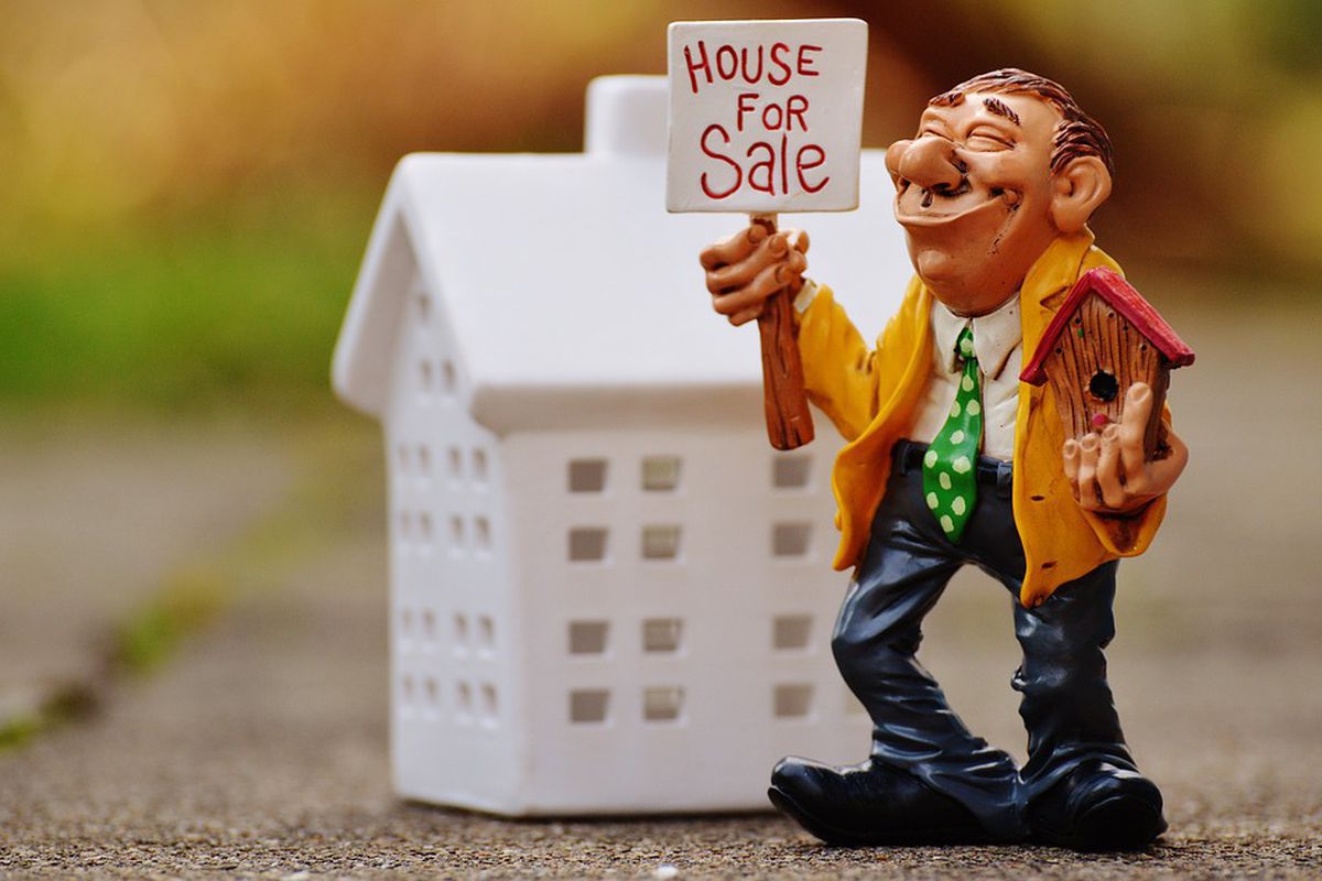 Народні прикмети, які допоможуть швидко продати свій будинок або квартиру. Забобони, які посприяють залученню покупців нерухомості.