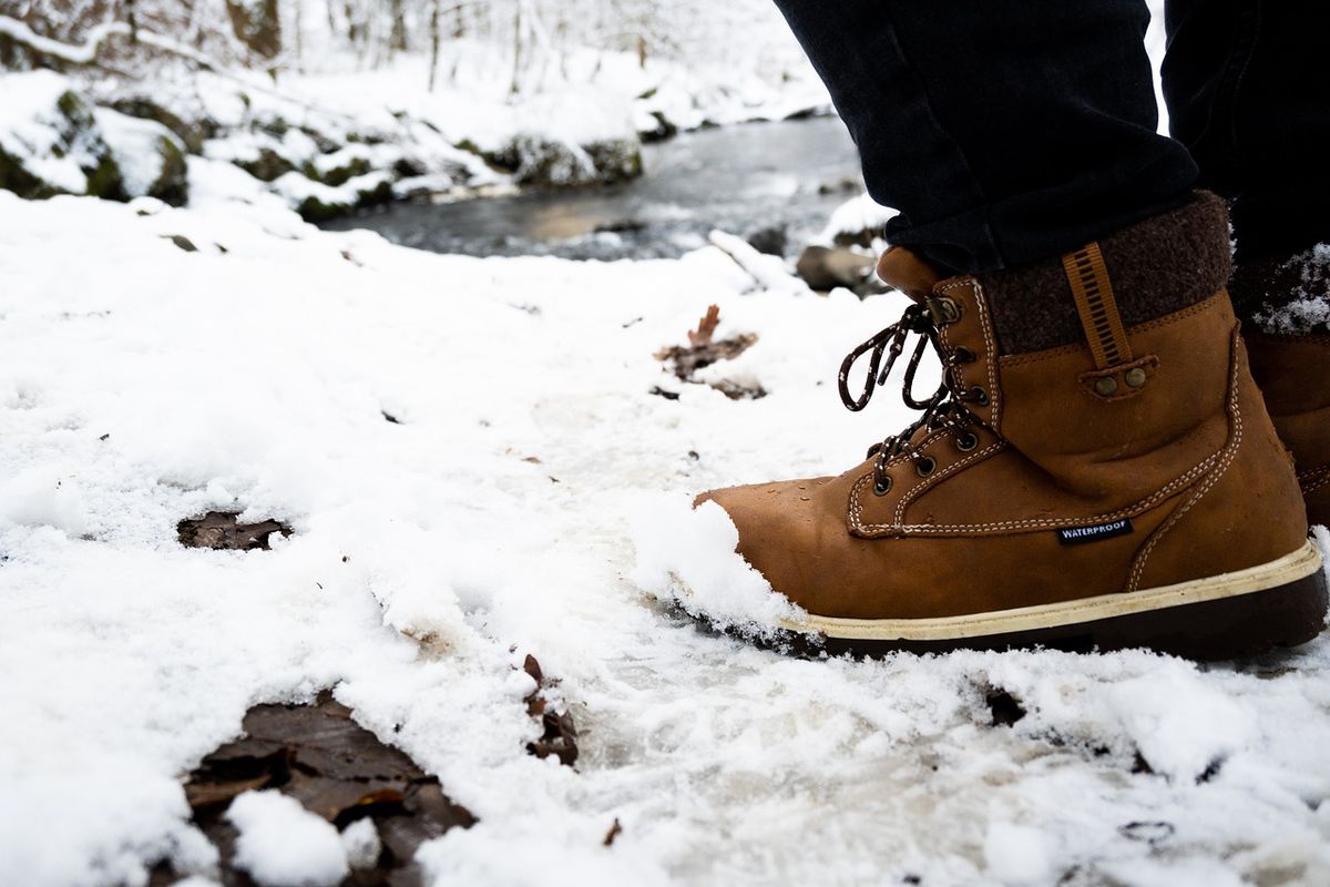 Що зробити, щоб ваші ноги не потіли, навіть в зимовому взутті. Прості хитрощі, які вирішать дану проблему.