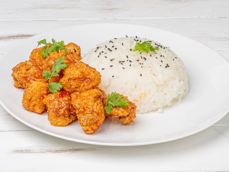 Вишуканий аромат і азіатські нотки: як приготувати рис з надзвичайним смаком. Поради кухарів.