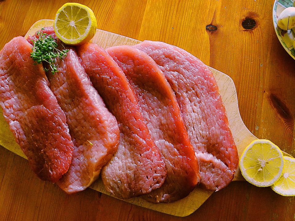 Як правильно готувати м'ясо і рибу, щоб очистити від небезпечних антибіотиків. Поради від експертів.