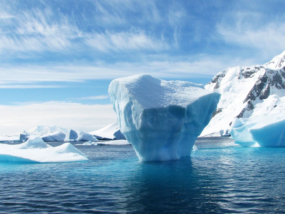 Неймовірно цікаві факти про таємничий континент Землі — Антарктиду. Антарктида — найбільш таємничий і слабко вивчений континент Землі.