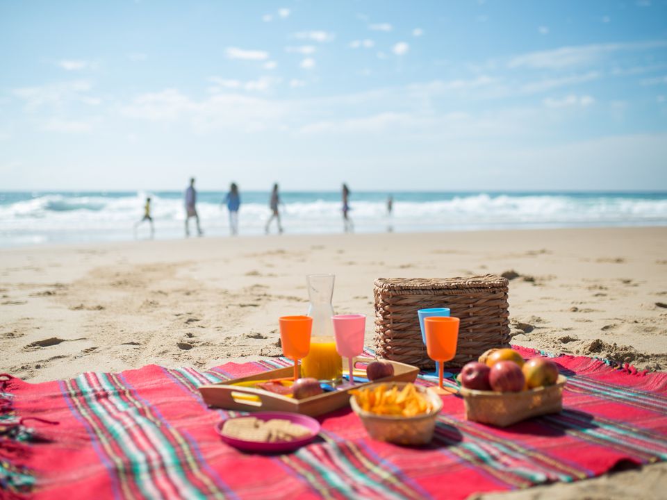 Пляжна несподіванка — як уникнути діареї на відпочинку. Рецепт простий і доступний — потрібно лише виключити з пляжного раціону їжу, яка може поставити нас у незручне становище.