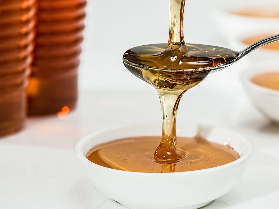 Чому нагрівання меду не таке небезпечне, як думали. Висновки вчених.