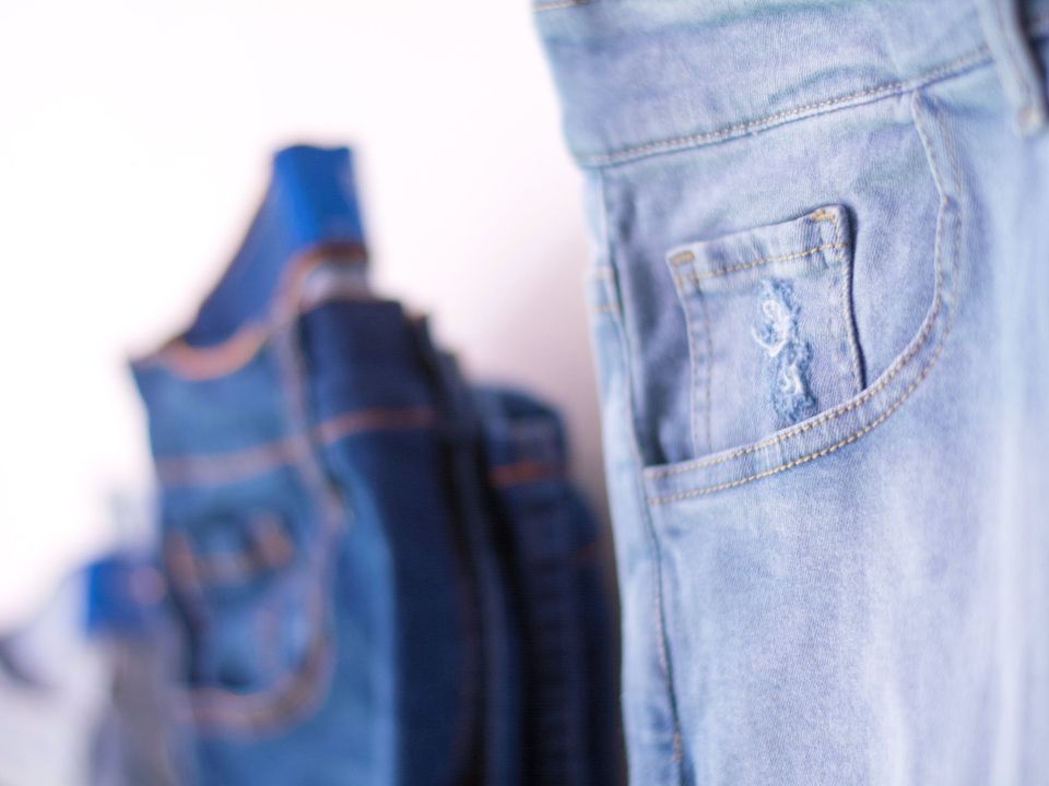 Маленька кишеня на джинсах — невелика історія з великим значенням. Мало хто знає, навіщо вона там.