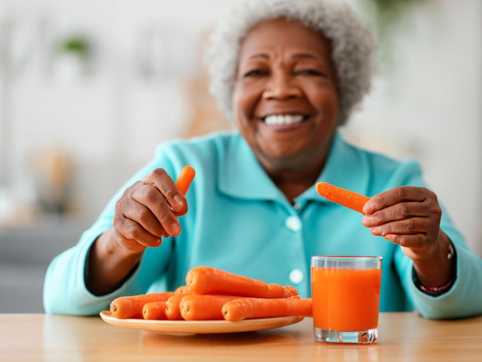 Виявляється, проста морква допомагає боротися зі старістю. Спектр корисної дії цього овочу набагато ширший.
