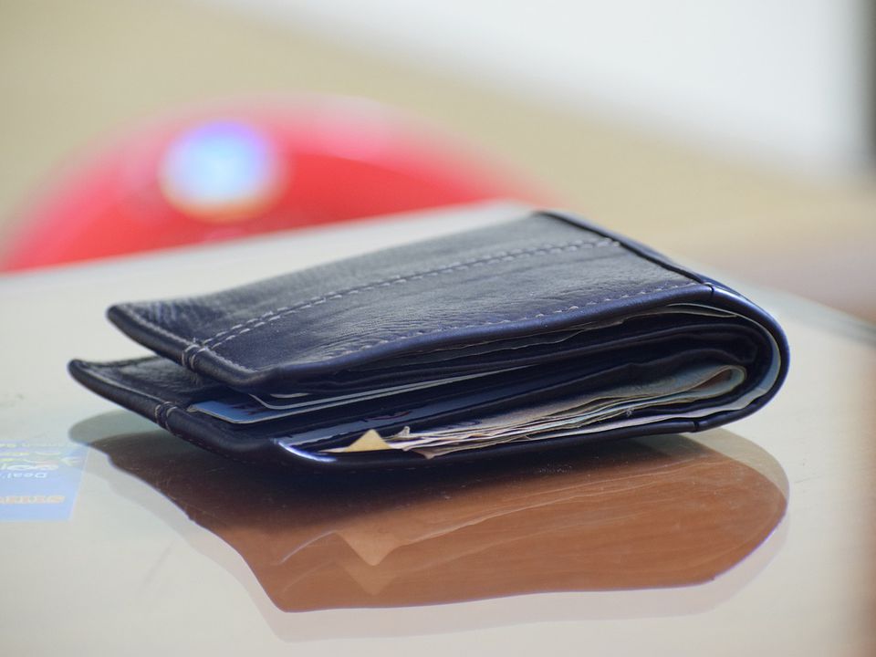Фінансова удача: ось які предмети потрібно покласти в гаманець, а які викинути негайно. Що можна і що не можна носити в гаманці, якщо хочете привернути багатство.