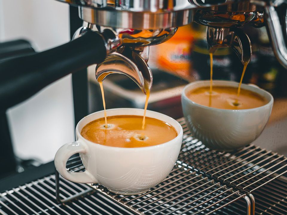 6 правил, які зроблять вашу каву не тільки смачною, але й корисною. Пийте з задоволенням!