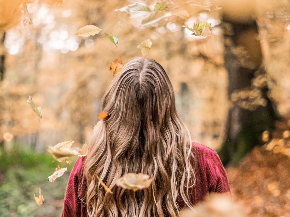 Дотримуючись цих порад, ви зможете захистити своє волосся під час опалювального сезону. Що робити, щоб ваша шевелюра не перетворилася на мочалку.