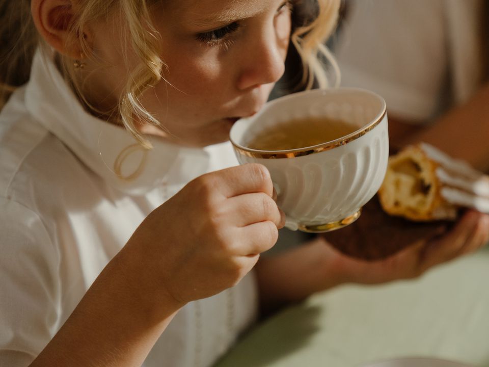 Чай без цукру може залучити удачу та інші прикмети, пов'язані з чаюванням. Забобони, пов'язані з правильним способом приготування та вживання терпкого напою.