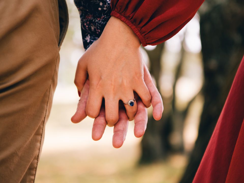 Психологи назвали речі, які мають бути під забороною у шлюбі. Поради, які допоможуть побудувати міцні стосунки.