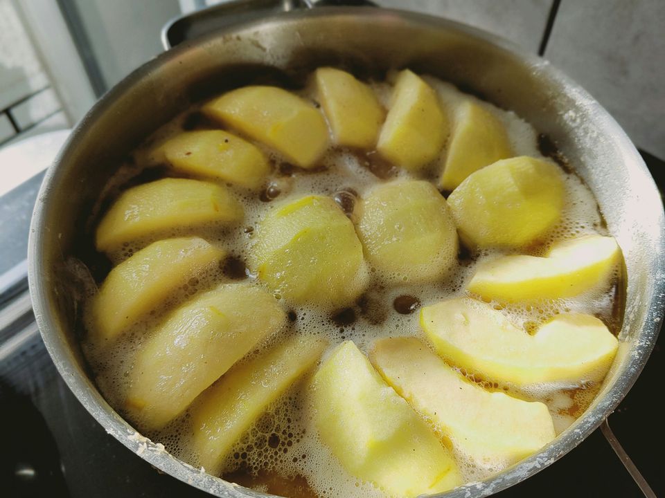 Як правильно варити картоплю, щоб отримати корисну страву, яка не втратила вітаміни. Помилка під час варіння картоплі, що позбавляє продукт користі для здоров'я.