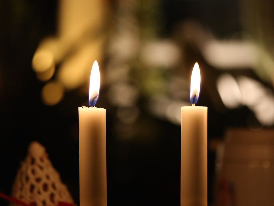 Чому коптить запалена церковна свічка в будинку та квартирі, як розпізнати псування. Як розпізнати негатив чи псування із запаленої церковної свічки.