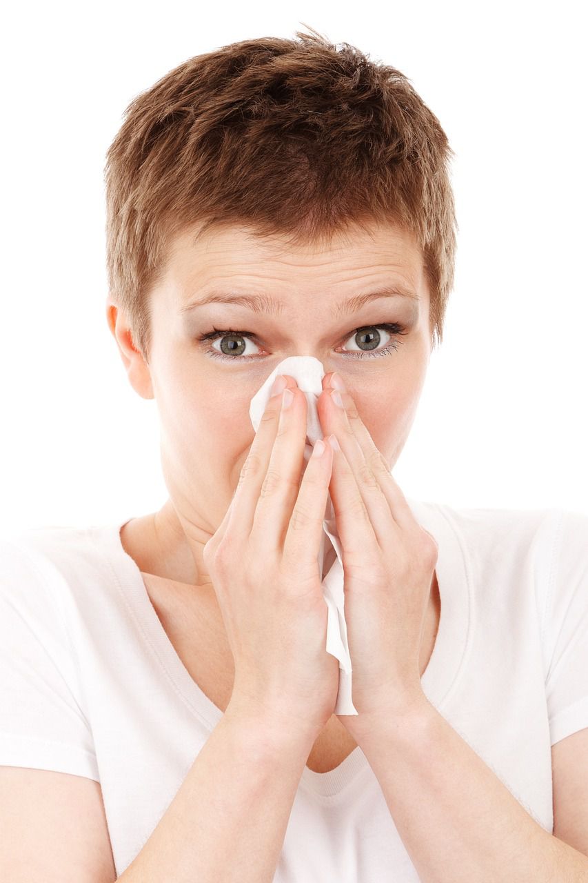5 способів позбутися сухості носа в домашніх умовах — чек-лист від ЛОР-лікаря. У носі пересохло, утворилися кірки і нема чим дихати? Так буває з пересушеною слизовою оболонкою, особливо в холодну пору року.