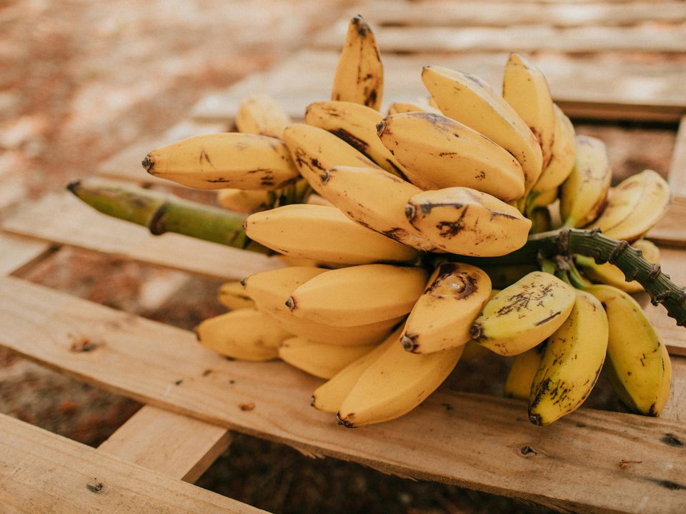 Як використовувати банани у догляді за шкірою і волоссям. Поради щодо приготування та застосування.