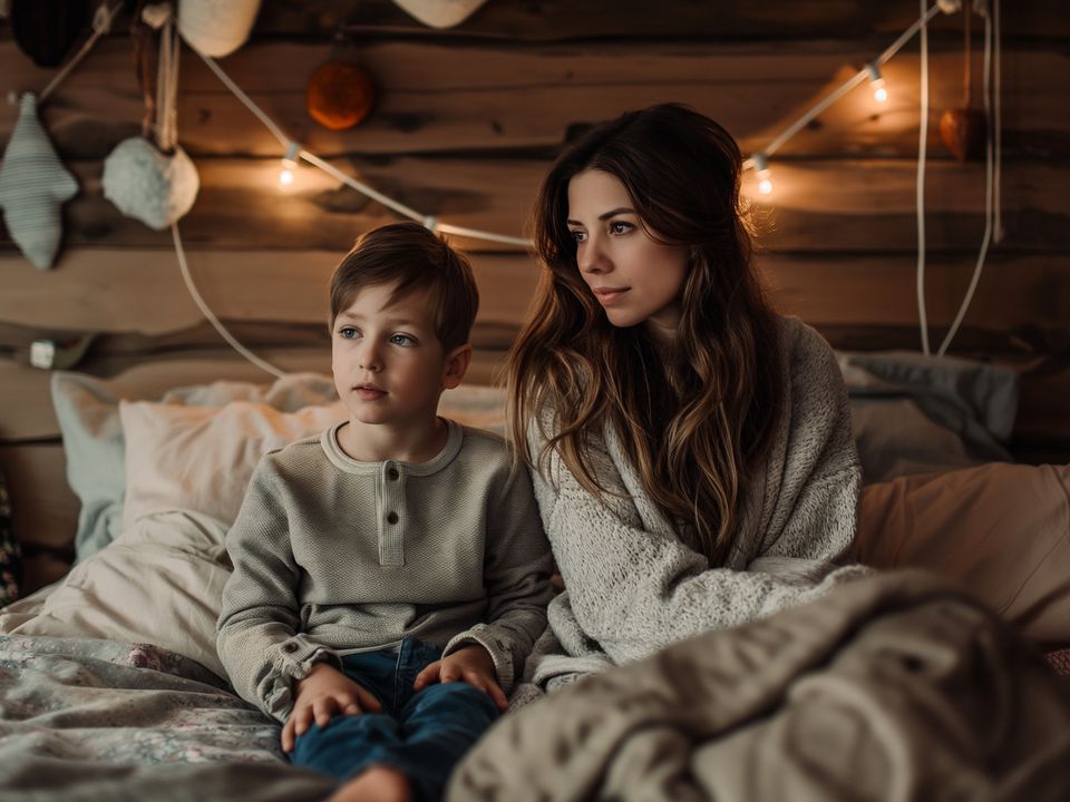 "А це дуже важливо": Багато батьків забувають розмовляти зі своїми дітьми перед сном. Психологи рекомендують щодня перед сном проводити міні-інтерв'ю з малюком.