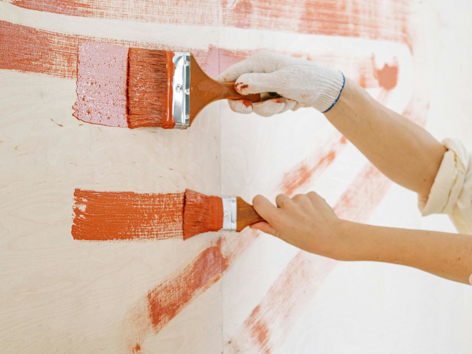 Як відмити руки від фарби за хвилину: робити ремонт стане в рази простіше. Ефективні методи та засоби.