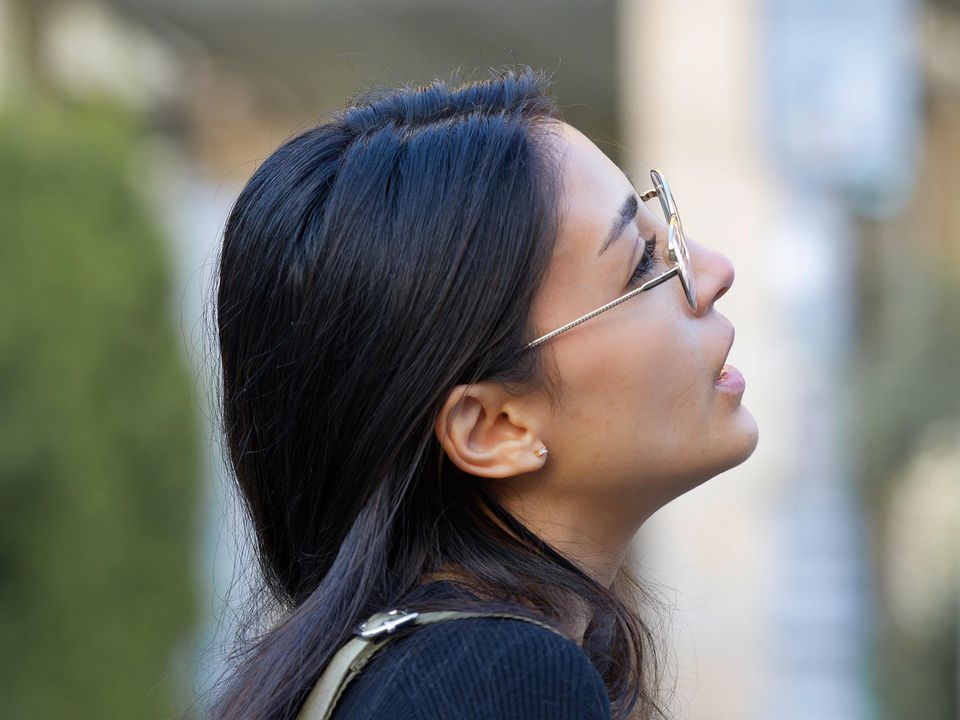 Незручні, але важливі факти про вушну сірку. Розвінчуємо небезпечні міфи.