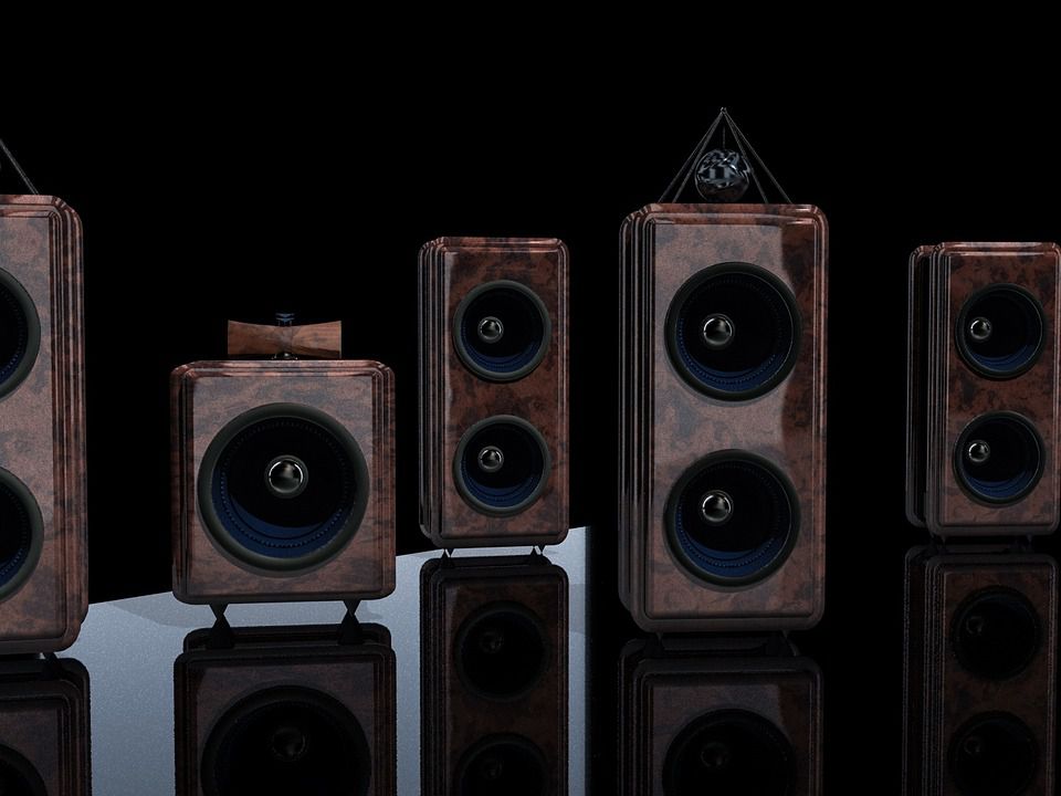 Чому світ спочатку відмовився від музики у форматі квадро, а тепер вона переживає відродження?. Історія квадрофонії.