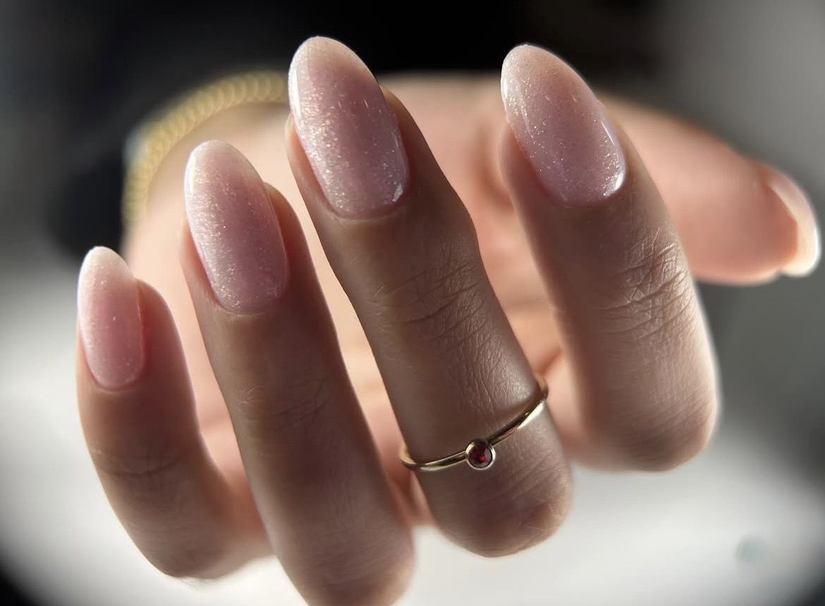 Який манікюр виглядає дорого: варіанти, які легко повторити. Елегантний манікюр — це фінальний штрих, що робить образ по-справжньому завершеним.