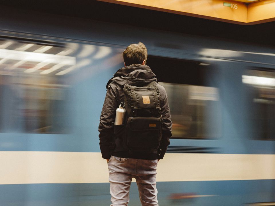 Як я ледь не став героєм старого анекдоту. Порожній вагон і моя жадібність.