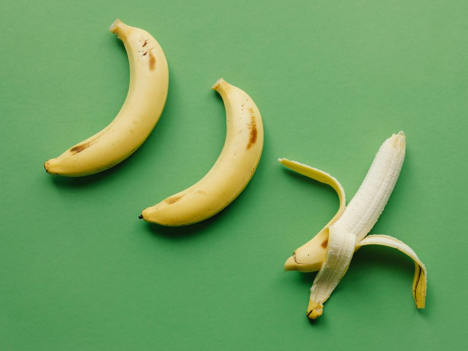 Як зберігати банани вдома, щоб вони не чорніли так швидко. Поради, що дійсно працюють.