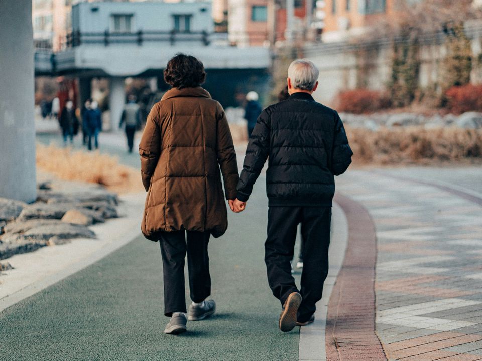 Як стосунки можуть бути пов'язані зі схудненням. Нове дослідження.