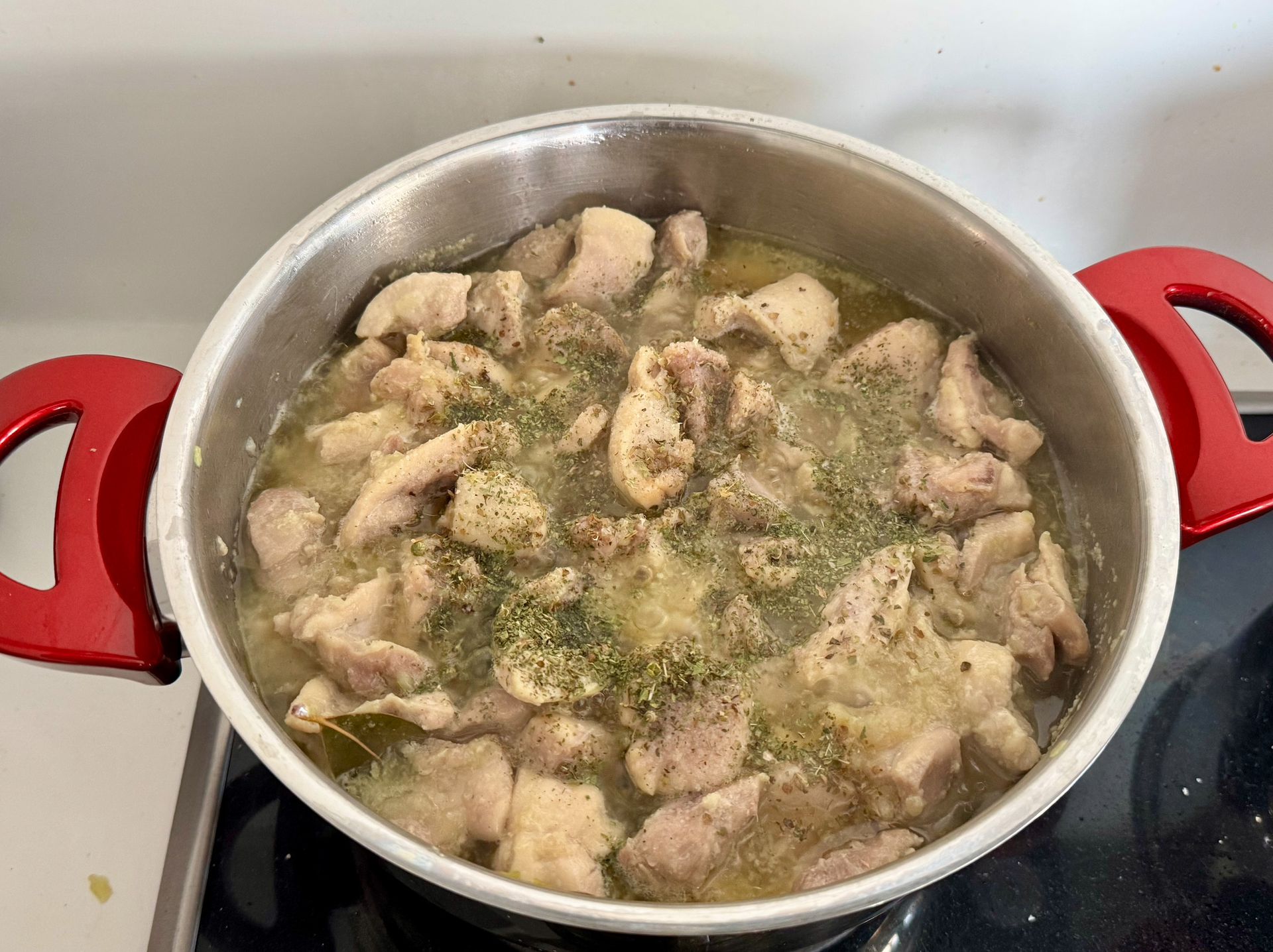 Мій рятівний рецепт курки на весь тиждень — м'ясо, яке тане в роті. Так ви ще курку не готували!