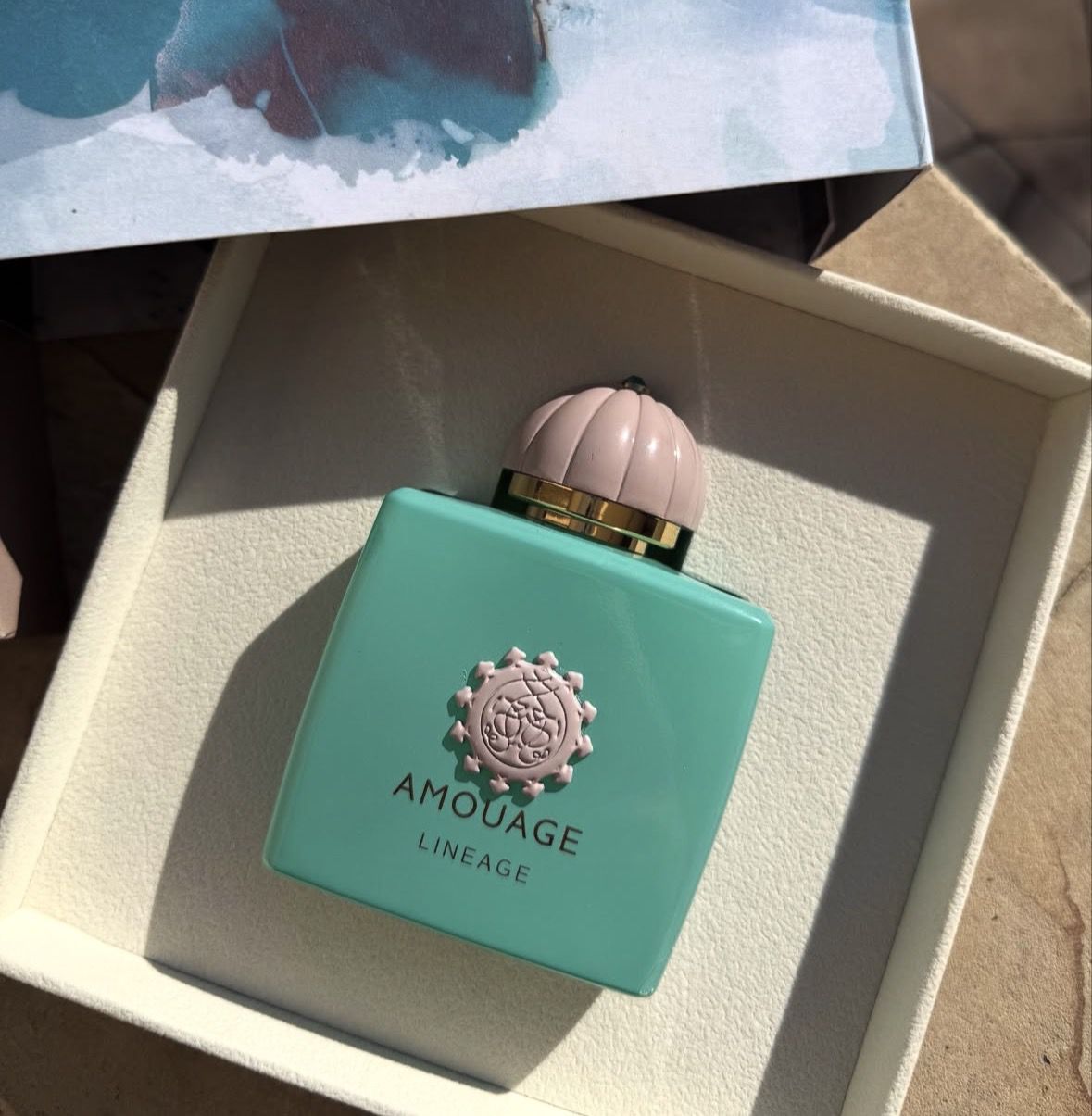 Пахнути дорого і не як усі: 6 ароматів, що не схожі на інші. «Кірке», «Ганімед» та «Баккара» — це вже якісь три вершники апокаліпсису, що нещадно супроводжують натовп.