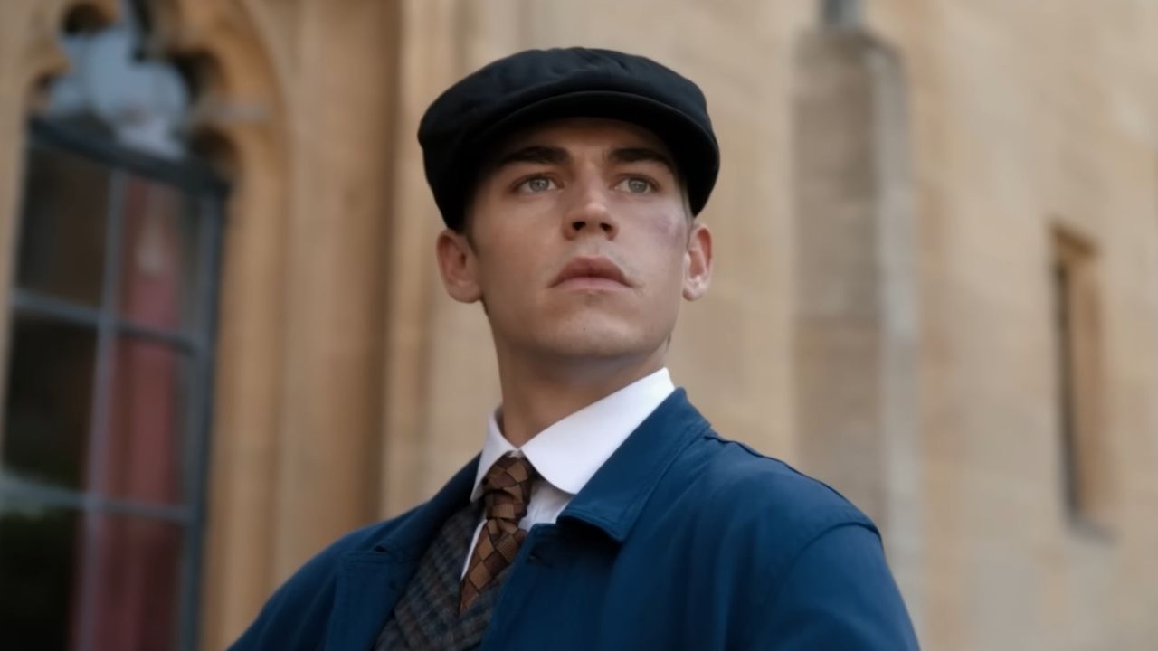 Геніальний детективний серіал, який затягне вас уже з першої серії. Гай Річі зробив із Шерлока зухвалого улюбленця з дитячими травмами.