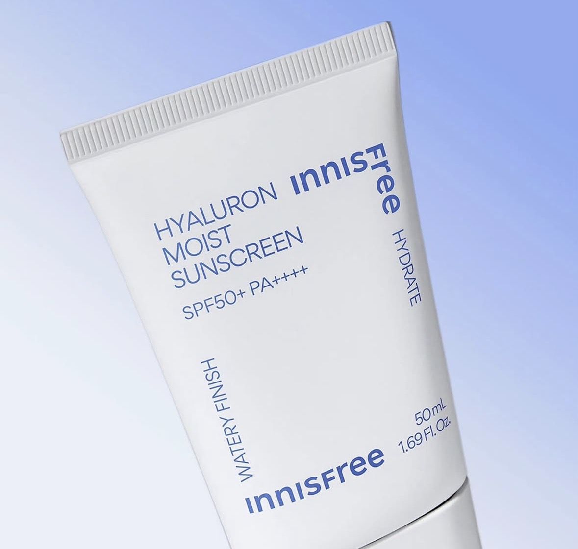 Жодних білих масок і масляних млинців: 5 дуже комфортних SPF-кремів до 1000 гривень