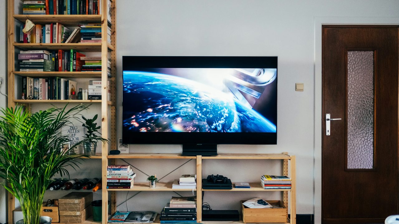 Що в них залишилося японського? Телевізори Panasonic тепер випускає китайська Skyworth