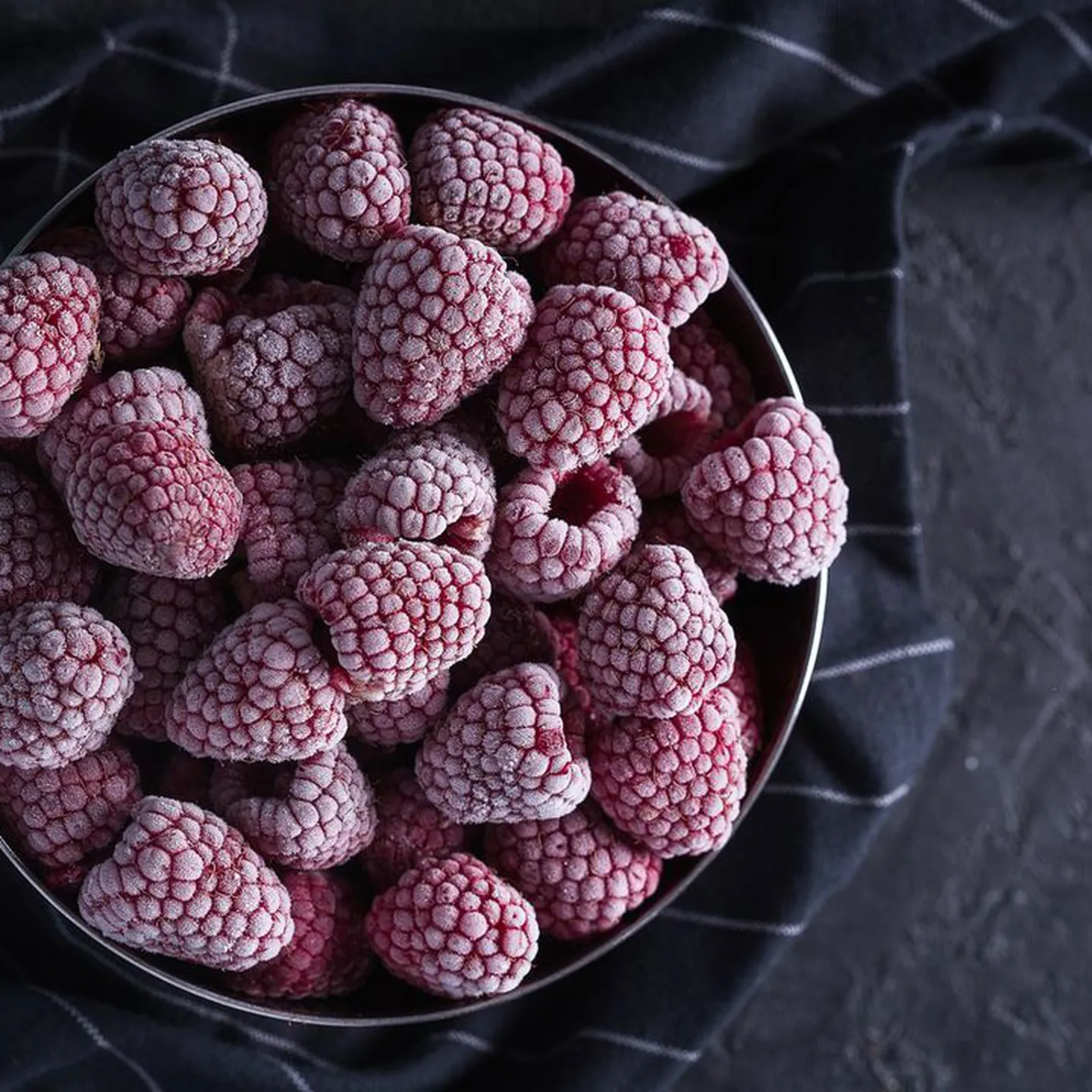 Чи миють малину